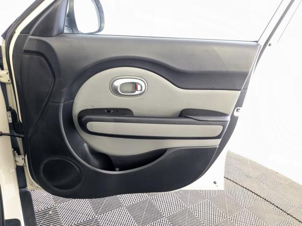 Kia Soul II с пробегом 2016 года, цена 1 300 000 рублей, 151414 км, хэтчбек, Автокод Объявления