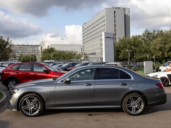 Mercedes-Benz E-Класс V (W213 S213 C238) с пробегом 2018 года, цена 3 148 000 рублей, 97106 км, седан, Автокод Объявления