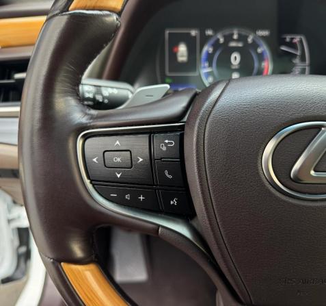 Lexus ES VII с пробегом 2018 года, цена 3 845 000 рублей, 20656 км, седан, Автокод Объявления