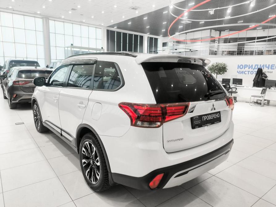 Mitsubishi Outlander III Рестайлинг 3 Казань  - изображение 8