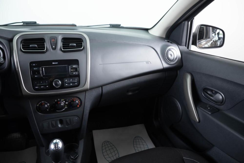 Renault Logan II Рестайлинг Пермь  - изображение 14
