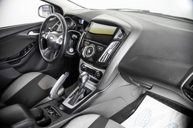 Ford Focus III с пробегом 2013 года, цена 679 000 рублей, 255635 км, хэтчбек, Автокод Объявления