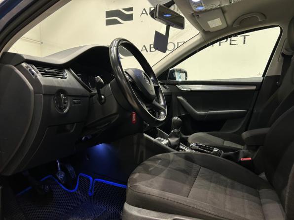 Skoda Octavia III (A7) с пробегом 2014 года, цена 929 000 рублей, 229698 км, лифтбек, Автокод Объявления