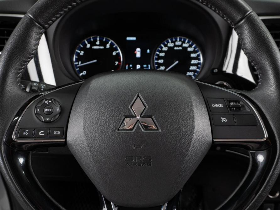 Mitsubishi Outlander III Рестайлинг 3 Тюмень  - изображение 14
