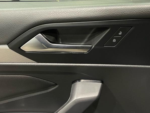 Volkswagen Jetta VII с пробегом 2019 года, цена 1 230 000 рублей, 123740 км, седан, Автокод Объявления