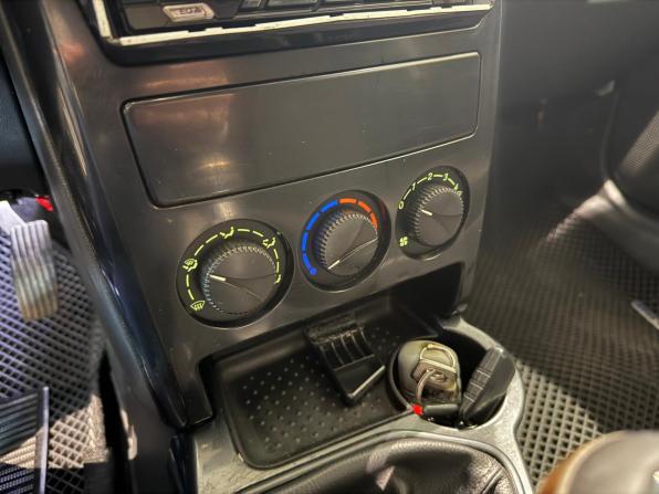 Lada (ВАЗ) Priora I с пробегом 2013 года, цена 285 000 рублей, 190001 км, седан, Автокод Объявления