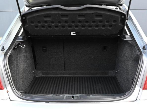 Skoda Octavia II (A5) Рестайлинг с пробегом 2012 года, цена 1 059 000 рублей, 90105 км, лифтбек, Автокод Объявления