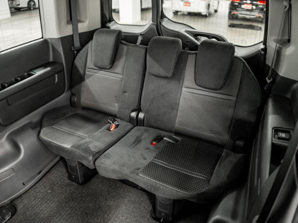 Honda Stepwgn V Рестайлинг с пробегом 2019 года, цена 2 250 000 рублей, 62617 км, минивэн, Автокод Объявления