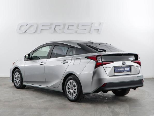 Toyota Prius IV Рестайлинг (XW50) с пробегом 2021 года, цена 1 997 434 рубля, 79581 км, лифтбек, Автокод Объявления