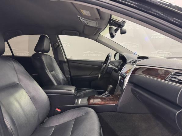 Toyota Camry VII (XV50) Рестайлинг с пробегом 2016 года, цена 2 150 000 рублей, 235000 км, седан, Автокод Объявления