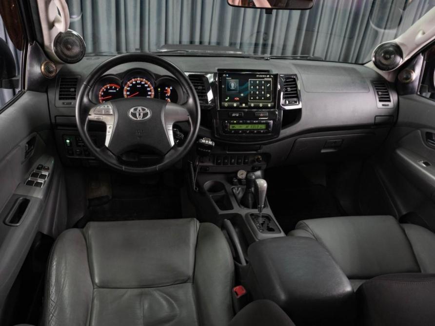 Toyota Hilux VII Рестайлинг Тюмень  - изображение 6