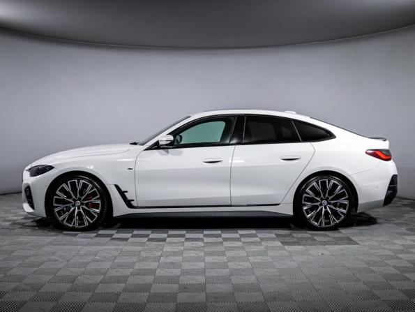 BMW 4 серии G22 G23 G26 с пробегом 2022 года, цена 5 668 830 рублей, 65496 км, лифтбек, Автокод Объявления