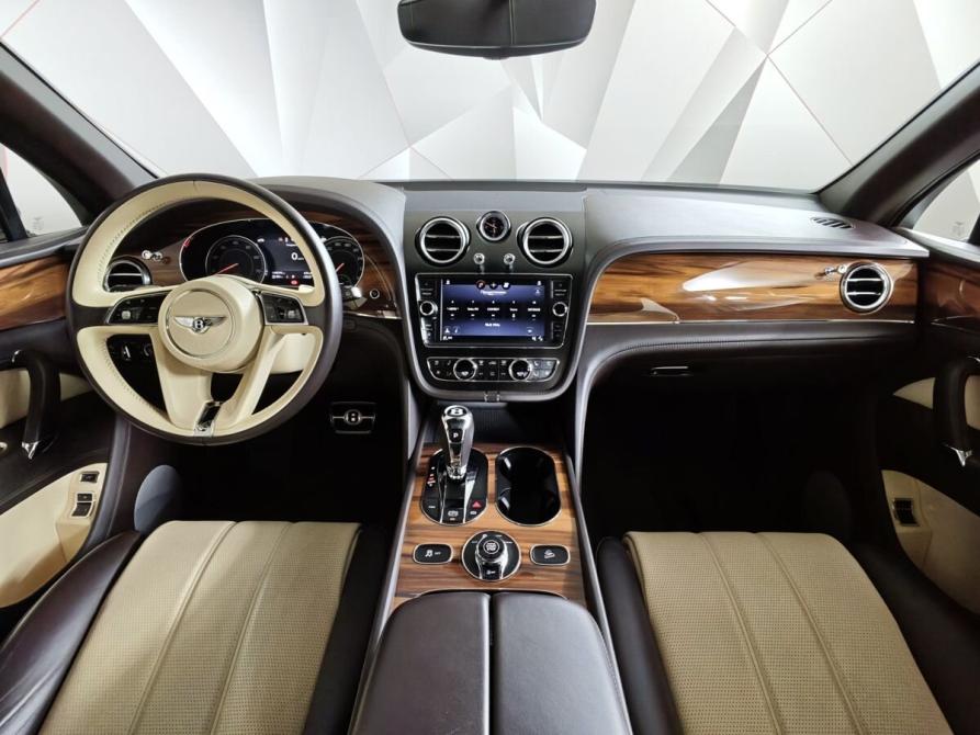 Bentley Bentayga I Москва  - изображение 14