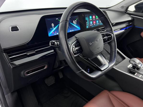 Omoda C5 I с пробегом 2022 года, цена 1 648 000 рублей, 32282 км, внедорожник, Автокод Объявления
