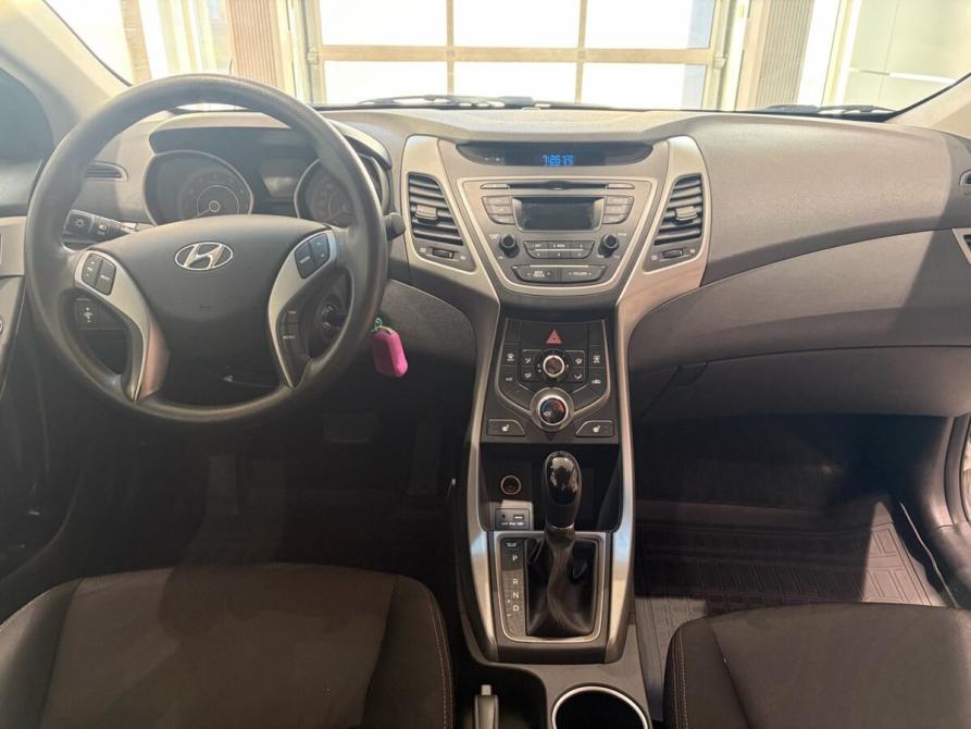 Hyundai Elantra V (MD) Рестайлинг Екатеринбург  - изображение 16
