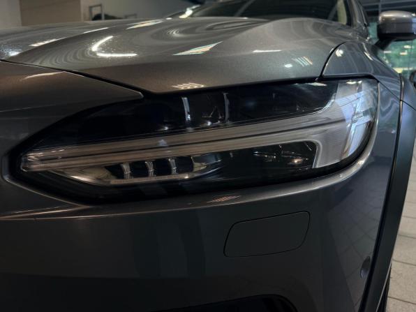 Volvo V90 II с пробегом 2017 года, цена 4 319 000 рублей, 136948 км, универсал, Автокод Объявления
