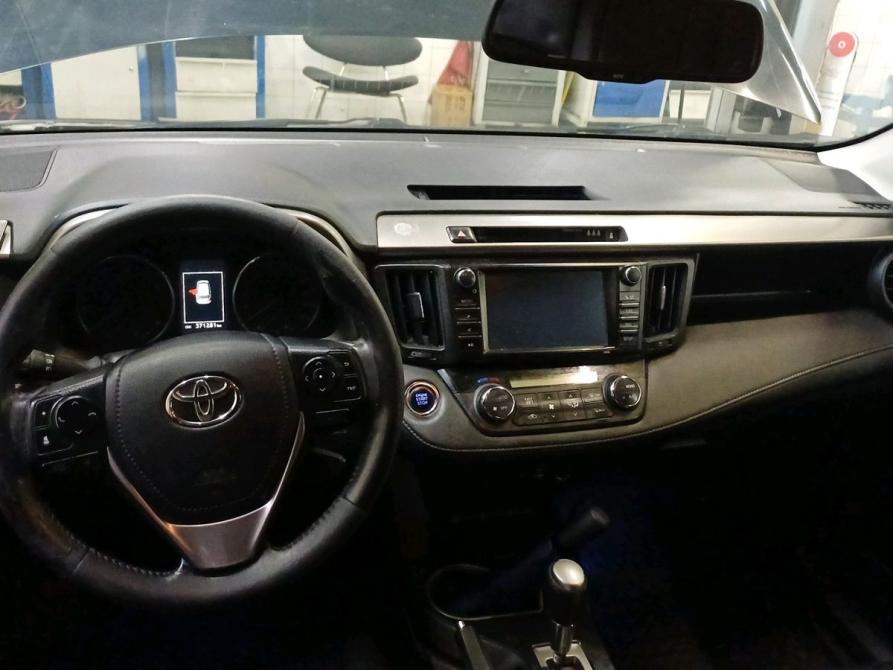 Toyota RAV4 IV (XA40) Рестайлинг Санкт-Петербург  - изображение 8