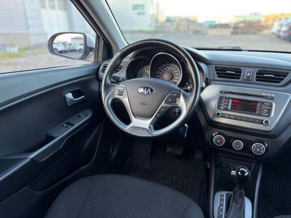 Kia Rio III Рестайлинг с пробегом 2016 года, цена 1 040 000 рублей, 115000 км, седан, Автокод Объявления