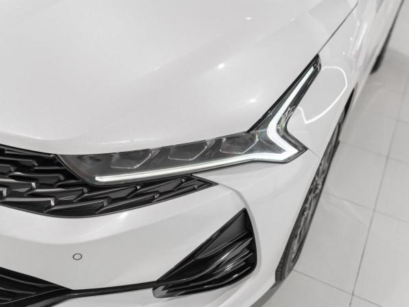 Kia K5 III с пробегом 2022 года, цена 3 050 000 рублей, 73080 км, седан, Автокод Объявления