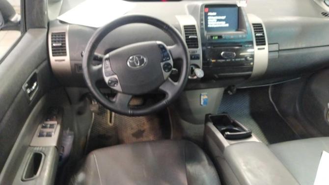 Toyota Prius II Рестайлинг (XW20) с пробегом 2008 года, цена 555 000 рублей, 244773 км, лифтбек, Автокод Объявления