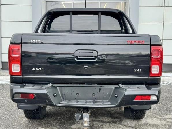 JAC T8 Pro с пробегом 2023 года, цена 2 200 000 рублей, 151203 км, offers.body_type.unknown, Автокод Объявления