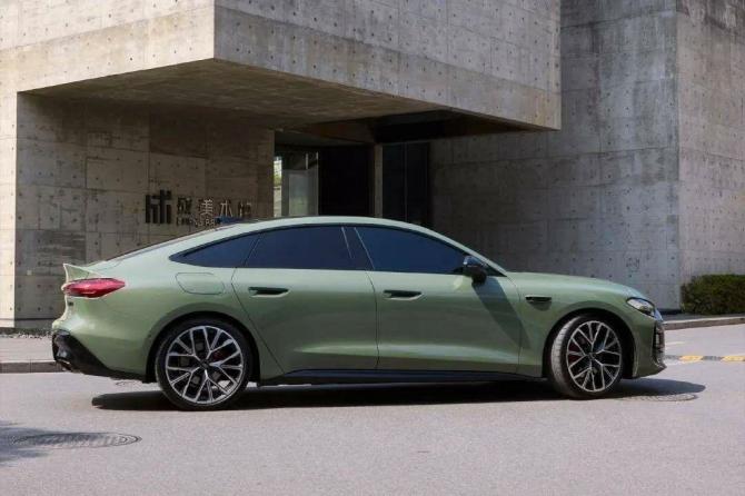 Новый Audi A5 III (B10) 2026 года, цена 6 750 000 рублей, лифтбек, Автокод Объявления