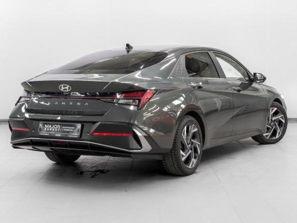 Hyundai Elantra VII (CN7) Рестайлинг с пробегом 2024 года, цена 2 220 000 рублей, 22800 км, седан, Автокод Объявления