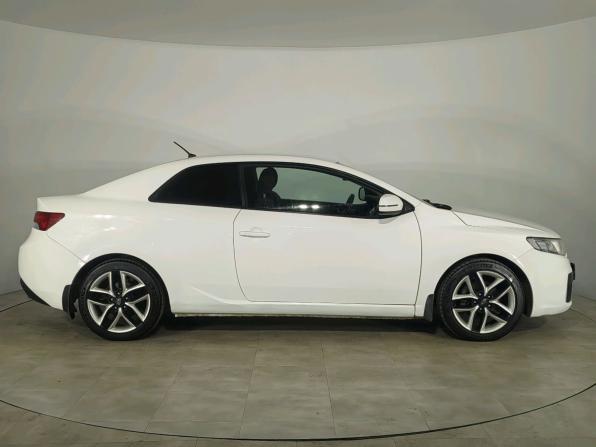 Kia Cerato II с пробегом 2012 года, цена 799 000 рублей, 174863 км, купе, Автокод Объявления
