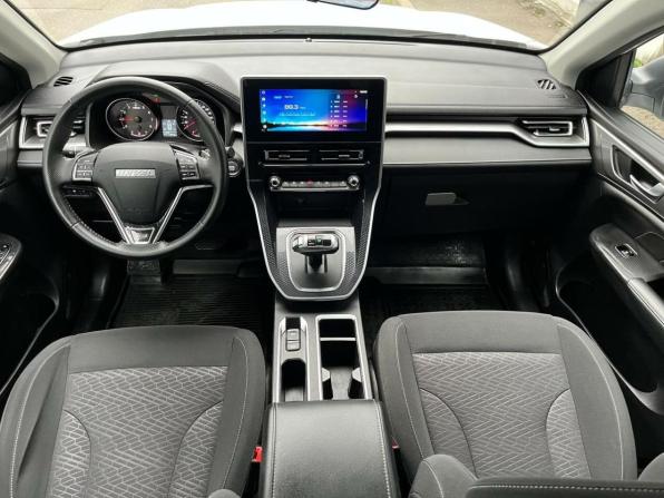 Haval M6 II с пробегом 2024 года, цена 1 329 000 рублей, 113314 км, внедорожник, Автокод Объявления