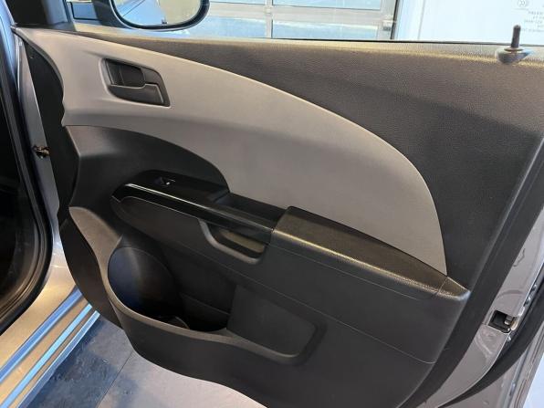 Chevrolet Aveo II с пробегом 2014 года, цена 475 000 рублей, 306843 км, седан, Автокод Объявления
