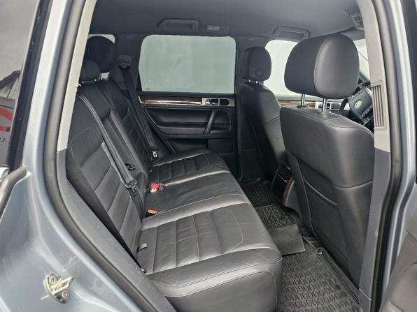 Volkswagen Touareg I Рестайлинг с пробегом 2008 года, цена 999 000 рублей, 286387 км, внедорожник, Автокод Объявления