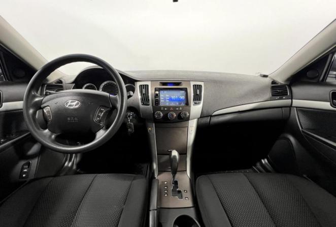 Hyundai Sonata V (NF) Рестайлинг с пробегом 2010 года, цена 730 000 рублей, 176070 км, седан, Автокод Объявления