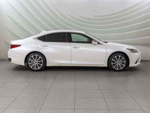 Lexus ES VII с пробегом 2020 года, цена 4 348 000 рублей, 44825 км, седан, Автокод Объявления