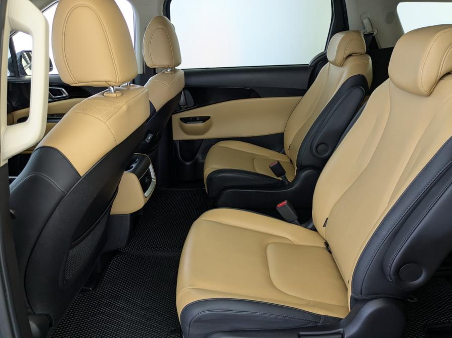 Kia Carnival IV Москва  - изображение 12