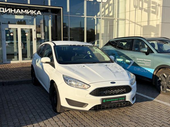 Ford Focus III Рестайлинг с пробегом 2016 года, цена 919 000 рублей, 182188 км, хэтчбек, Автокод Объявления