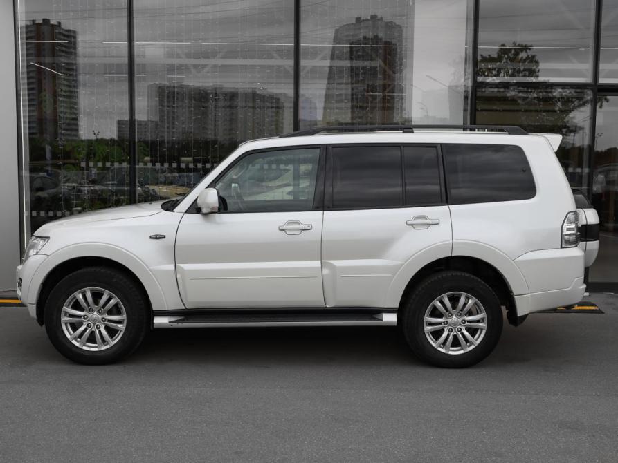Mitsubishi Pajero IV Рестайлинг 2 Москва  - изображение 7