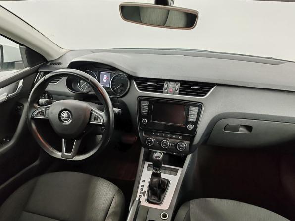 Skoda Octavia III (A7) с пробегом 2017 года, цена 1 449 000 рублей, 168986 км, лифтбек, Автокод Объявления