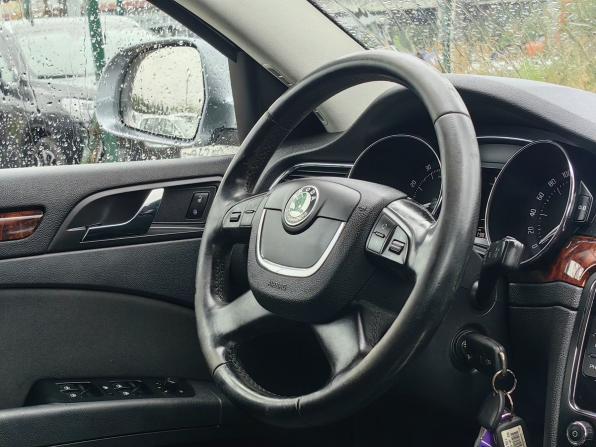 Skoda Superb II с пробегом 2011 года, цена 769 000 рублей, 198103 км, лифтбек, Автокод Объявления