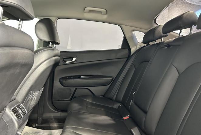 Kia Optima IV Рестайлинг с пробегом 2018 года, цена 1 905 000 рублей, 152810 км, седан, Автокод Объявления