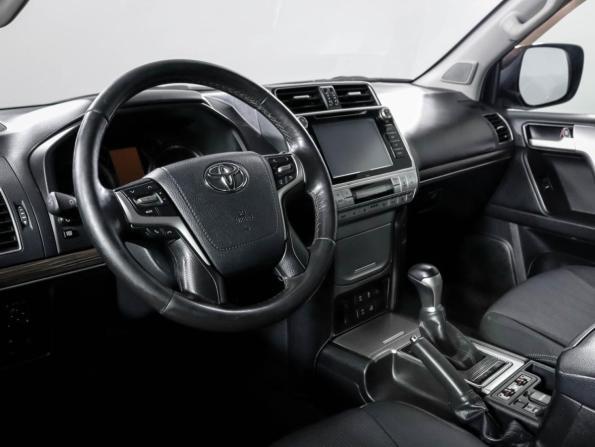 Toyota Land Cruiser Prado 150 Series Рестайлинг 2 с пробегом 2018 года, цена 4 270 000 рублей, 95605 км, внедорожник, Автокод Объявления