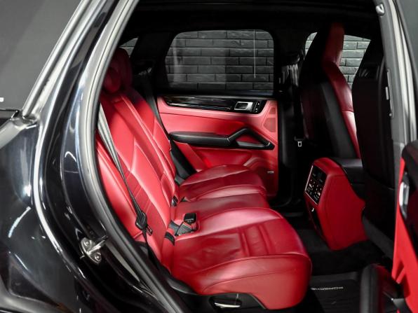 Porsche Cayenne III с пробегом 2019 года, цена 5 690 000 рублей, 117199 км, внедорожник, Автокод Объявления