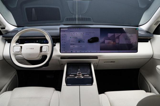 Lynk &amp; Co 900 с пробегом 2025 года, цена 6 897 000 рублей, 11403 км, внедорожник, Автокод Объявления