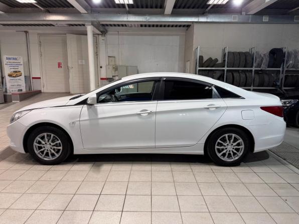 Hyundai Sonata VI (YF) с пробегом 2012 года, цена 1 239 000 рублей, 193449 км, седан, Автокод Объявления