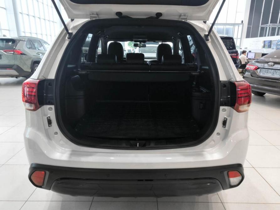 Mitsubishi Outlander III Рестайлинг 3 Казань  - изображение 12