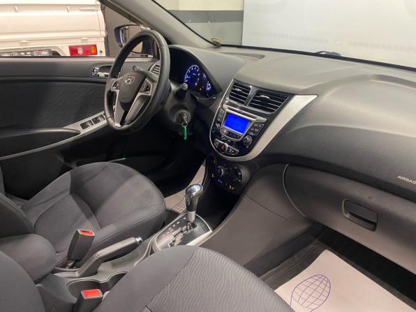 Hyundai Solaris I с пробегом 2011 года, цена 648 000 рублей, 184000 км, седан, Автокод Объявления