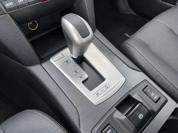 Subaru Outback IV Рестайлинг с пробегом 2012 года, цена 1 699 000 рублей, 184000 км, универсал, Автокод Объявления