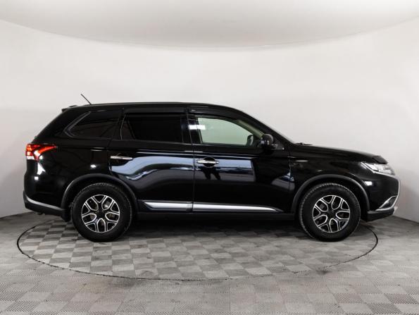 Mitsubishi Outlander III Рестайлинг 2 с пробегом 2015 года, цена 1 449 000 рублей, 189721 км, внедорожник, Автокод Объявления