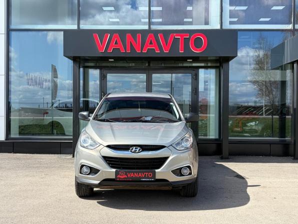 Hyundai ix35 I с пробегом 2010 года, цена 1 060 000 рублей, 220260 км, внедорожник, Автокод Объявления