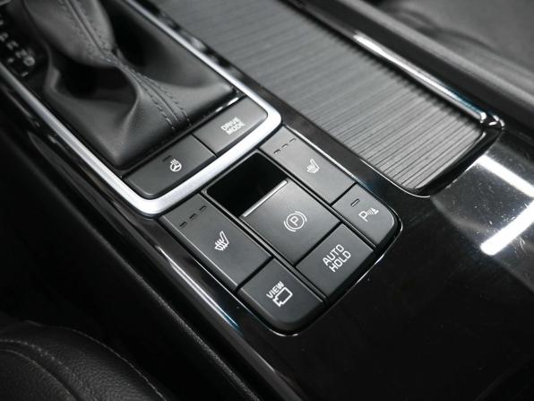 Kia Optima IV Рестайлинг с пробегом 2019 года, цена 2 179 900 рублей, 65536 км, седан, Автокод Объявления