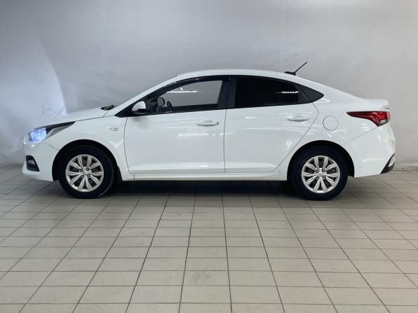 Hyundai Solaris II с пробегом 2019 года, цена 1 050 000 рублей, 196060 км, седан, Автокод Объявления